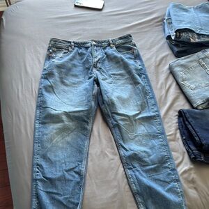 Women’s Blue Jeans